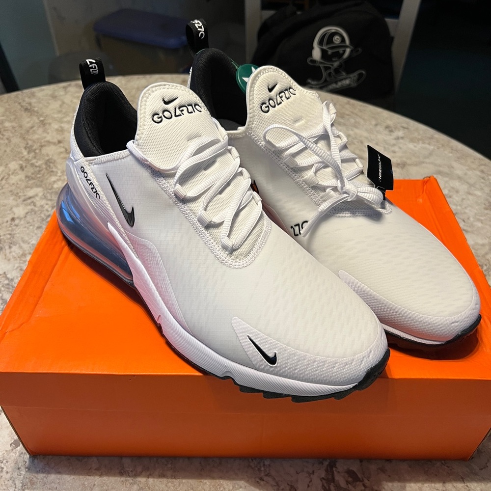 NWT air max 270 golf, men’s size 13